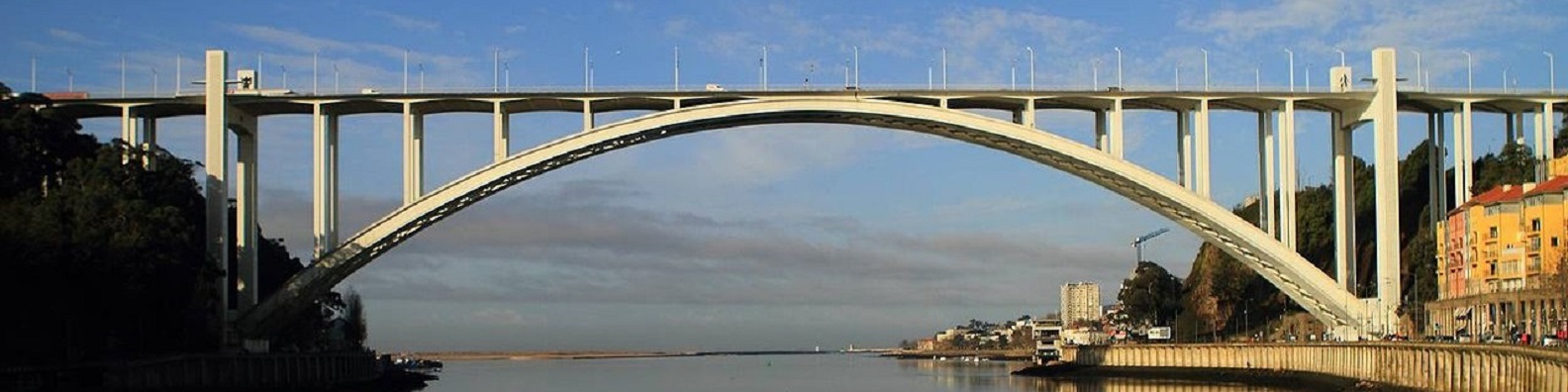 bridge porto portugal Linkedin background image