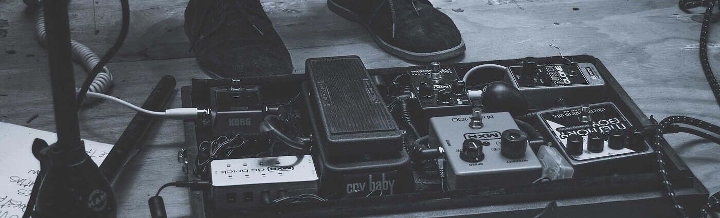 Music Cry Baby Wah Pedals LinkedIn background image